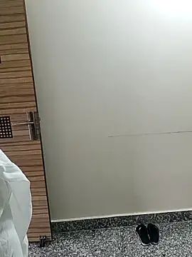 Snapshot of Saroj-Shah chatting on September 17, 2025, 5:31 am Saroj-Shah online show from September 17, 2025, 5:31 am