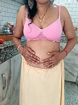 Snapshot of Saroj-Shah chatting on October 7, 2025, 5:52 am Saroj-Shah online show from October 7, 2025, 5:52 am