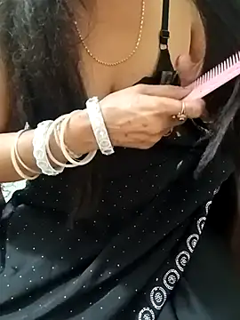 Snapshot of Saroj-Shah chatting on September 19, 2025, 5:55 am Saroj-Shah online show from September 19, 2025, 5:55 am