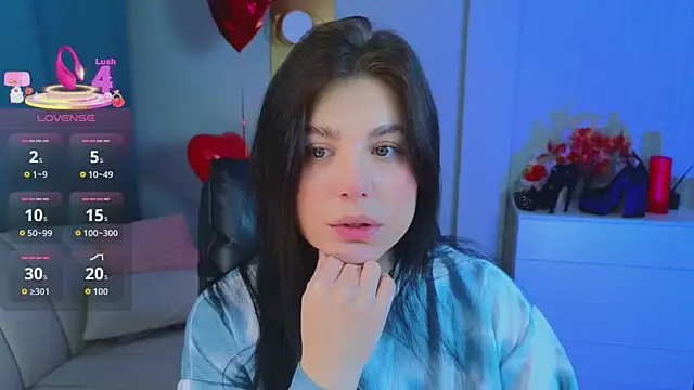 Jenna Adams  online show from April 7, 2026, 1:18 am