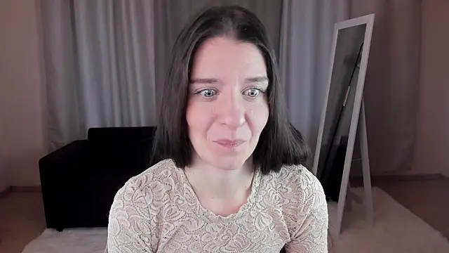 Snapshot of helentasty chatting on October 3, 2025, 2:15 am helentasty online show from October 3, 2025, 2:15 am