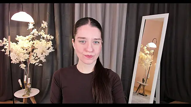 helentasty online show from March 1, 2025, 2:26 am
