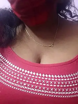 mallu-sumi online show from January 11, 2026, 6:15 pm