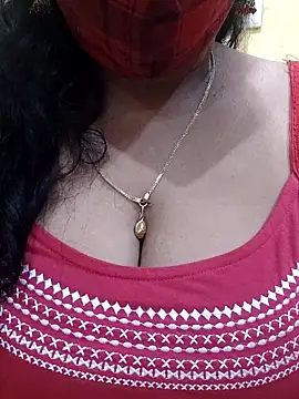 mallu-sumi online show from March 7, 2025, 11:38 pm