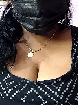 mallu-sumi online show from February 20, 2026, 5:15 am