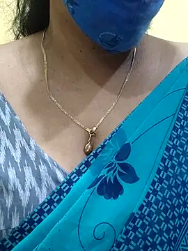 mallu-sumi online show from March 6, 2025, 6:26 pm