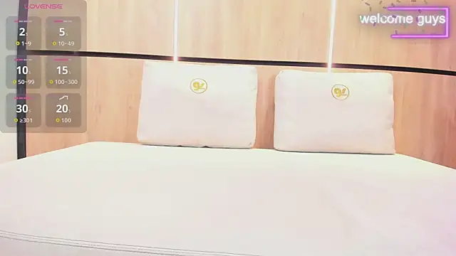 Snapshot of adela_chase chatting on October 9, 2025, 2:56 am adela chase online show from October 9, 2025, 2:56 am