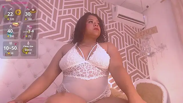 Snapshot of JadeSoleile chatting on October 4, 2025, 12:07 pm JadeSoleile online show from October 4, 2025, 12:07 pm