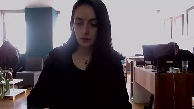 Snapshot of amellie_ros chatting on March 20, 2025, 2:42 pm amellie ros online show from March 20, 2025, 2:42 pm