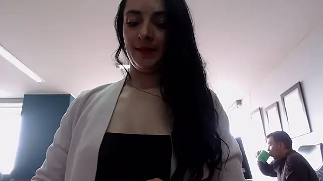 Snapshot of amellie_ros chatting on March 18, 2025, 8:59 pm amellie ros online show from March 18, 2025, 8:59 pm