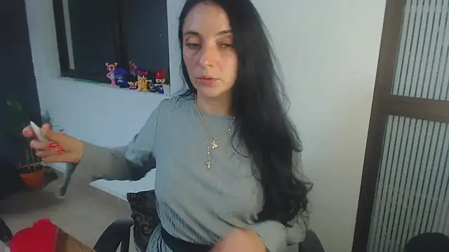 Snapshot of amellie_ros chatting on September 17, 2025, 11:40 pm amellie ros online show from September 17, 2025, 11:40 pm