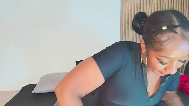 Krystal cambell1 online show from March 10, 2025, 11:12 am