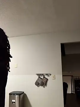 Snapshot of spicysugar74 chatting on December 13, 2024, 11:17 pm spicysugar74 online show from December 13, 2024, 11:17 pm