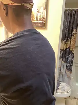 Snapshot of spicysugar74 chatting on March 22, 2025, 10:15 pm spicysugar74 online show from March 22, 2025, 10:15 pm