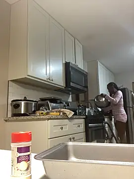 Snapshot of spicysugar74 chatting on February 12, 2025, 12:27 am spicysugar74 online show from February 12, 2025, 12:27 am