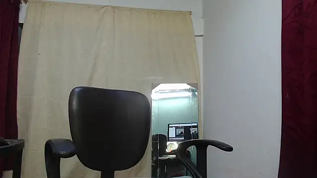 Aranza-Queen online show from March 11, 2026, 2:33 pm