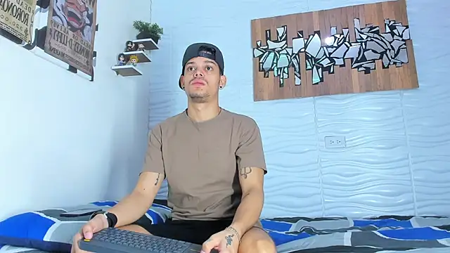 Friendsofeverything  online show from September 26, 2025, 2:35 pm