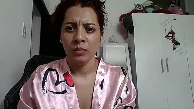 Anne kis online show from February 1, 2025, 7:13 pm