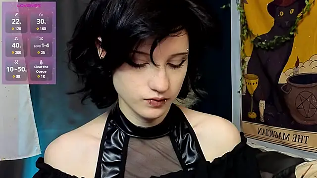 dark vamp  online show from January 17, 2025, 3:43 pm