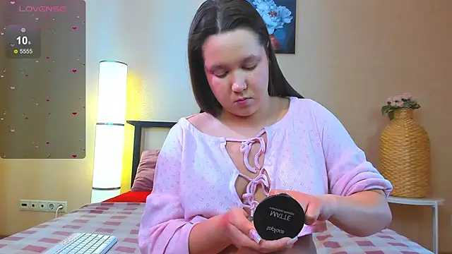 Mira Karter online show from March 12, 2025, 5:57 am