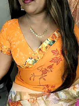 honey-sexy online show from October 13, 2025, 7:10 am