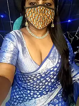 honey-sexy online show from January 12, 2025, 1:37 pm
