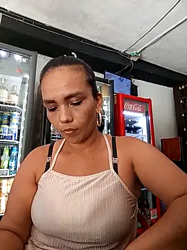 mariana mauricio hot online show from October 4, 2025, 8:43 pm