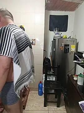 ZuriandAlex online show from March 13, 2026, 1:32 am