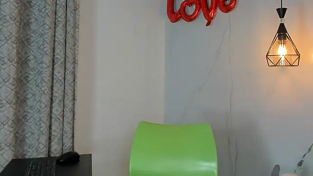 angelswets online show from February 18, 2025, 5:20 pm