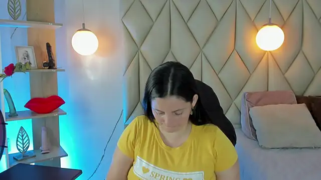 angelswets online show from April 6, 2026, 2:18 pm