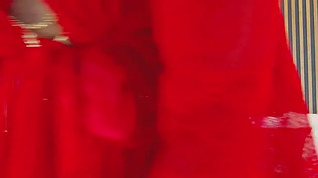 Snapshot of VanessaGlenn chatting on October 17, 2025, 7:37 pm VanessaGlenn online show from October 17, 2025, 7:37 pm