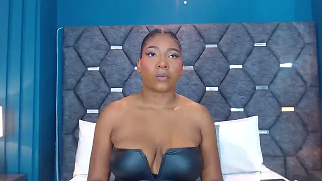 Snapshot of VanessaGlenn chatting on September 27, 2025, 7:53 pm VanessaGlenn online show from September 27, 2025, 7:53 pm