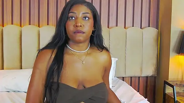 Snapshot of VanessaGlenn chatting on March 11, 2025, 3:34 pm VanessaGlenn online show from March 11, 2025, 3:34 pm