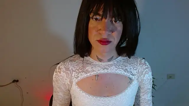 Snapshot of KamilaParrisx chatting on February 10, 2026, 3:27 am KamilaParrisx online show from February 10, 2026, 3:27 am