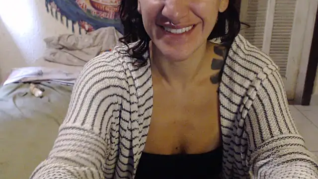 MissRebeka online show from May 21, 2026, 2:03 pm