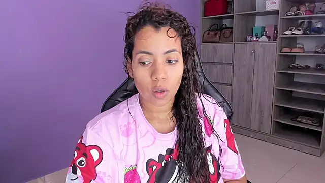 boomsar01 online show from November 7, 2025, 3:00 am