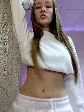 Snapshot of beautiful_angel chatting on October 25, 2025, 8:42 pm beautiful angel online show from October 25, 2025, 8:42 pm