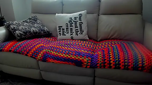 mindphu k online show from February 3, 2026, 7:08 pm