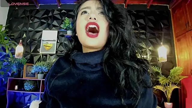 karla 999 online show from October 13, 2025, 3:30 am