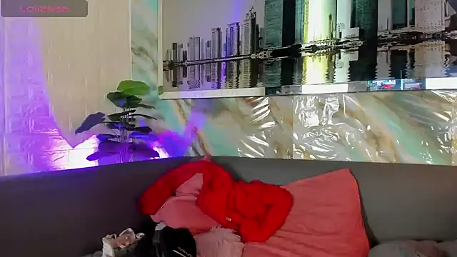 karla 999 online show from March 21, 2025, 4:39 am