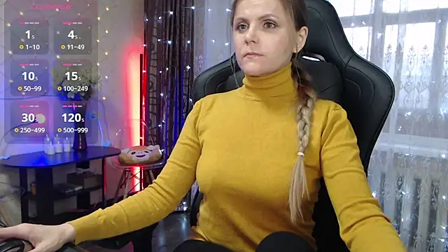 Snapshot of JessieOMays chatting on November 17, 2025, 1:53 am JessieOMays online show from November 17, 2025, 1:53 am