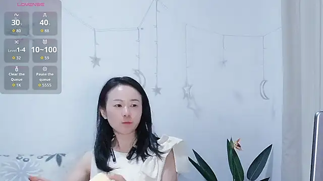 fanfan-FF online show from September 21, 2025, 10:20 am