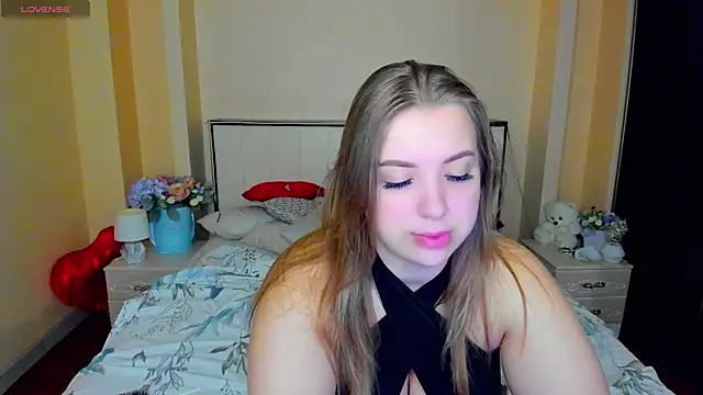 AlexissM online show from October 30, 2025, 3:20 pm