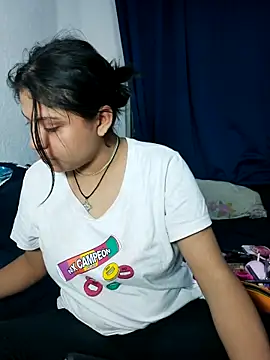 azulzulix online show from February 27, 2026, 2:34 am