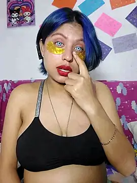 Snapshot of azulzulix chatting on March 7, 2025, 3:08 am azulzulix online show from March 7, 2025, 3:08 am