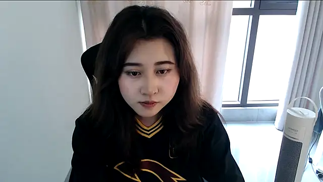 Liliya-77 online show from April 7, 2026, 5:31 am