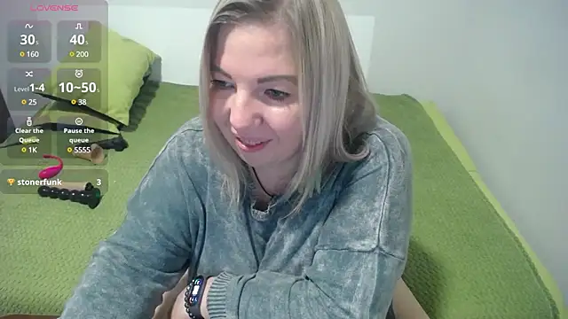 LILIcool online show from January 3, 2025, 6:57 pm