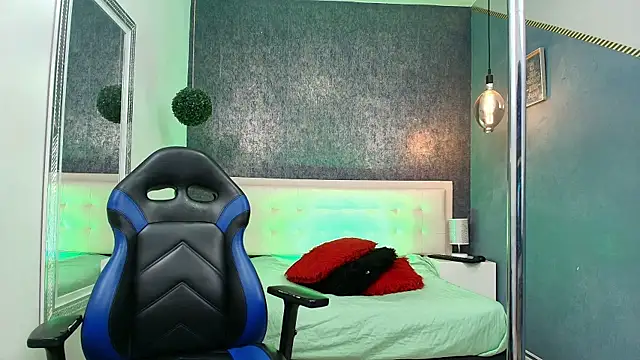 Erick Zhimerman online show from March 11, 2026, 4:17 am