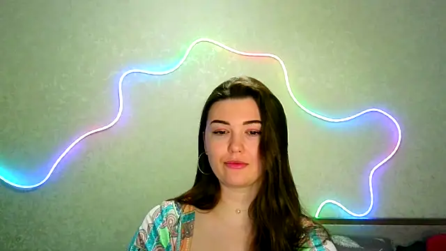 Snapshot of SeductiveTati chatting on March 16, 2026, 4:32 pm SeductiveTati online show from March 16, 2026, 4:32 pm