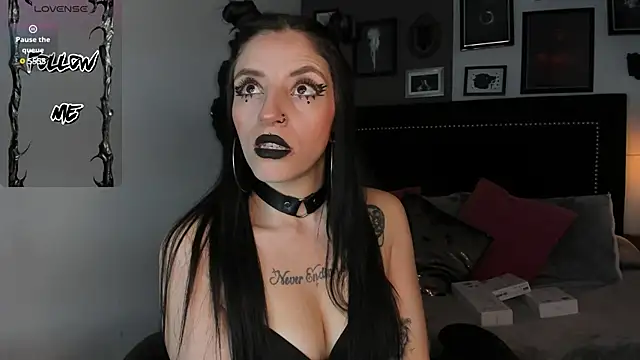 Abby  smiith online show from March 22, 2025, 4:56 am